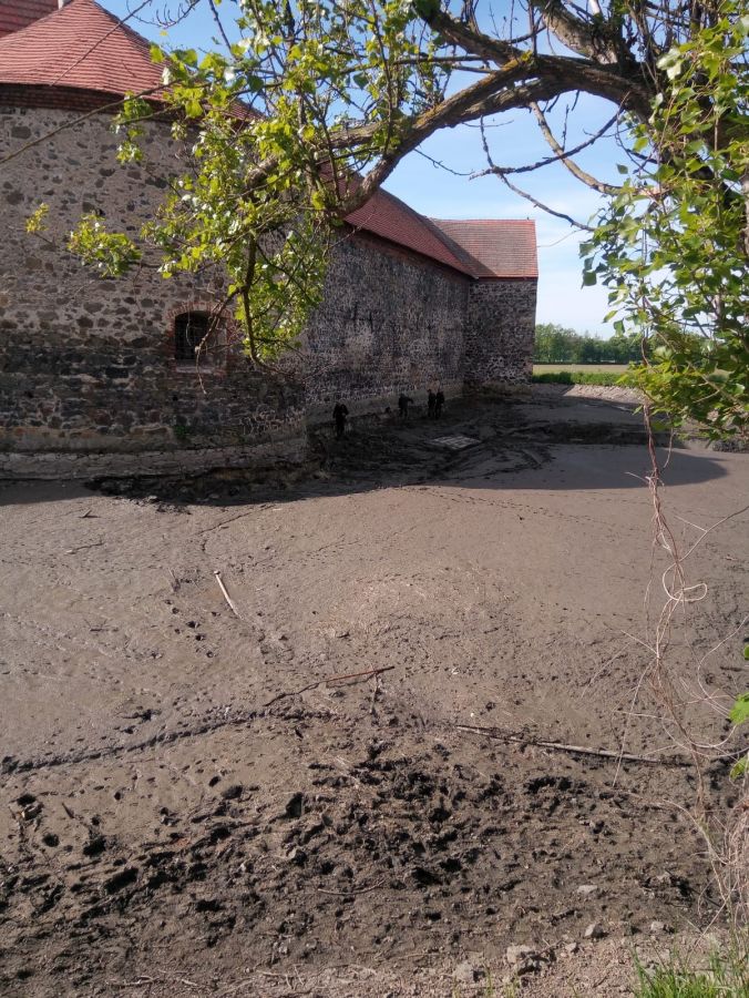 NKP hrad Švihov – obnova vodního příkopu